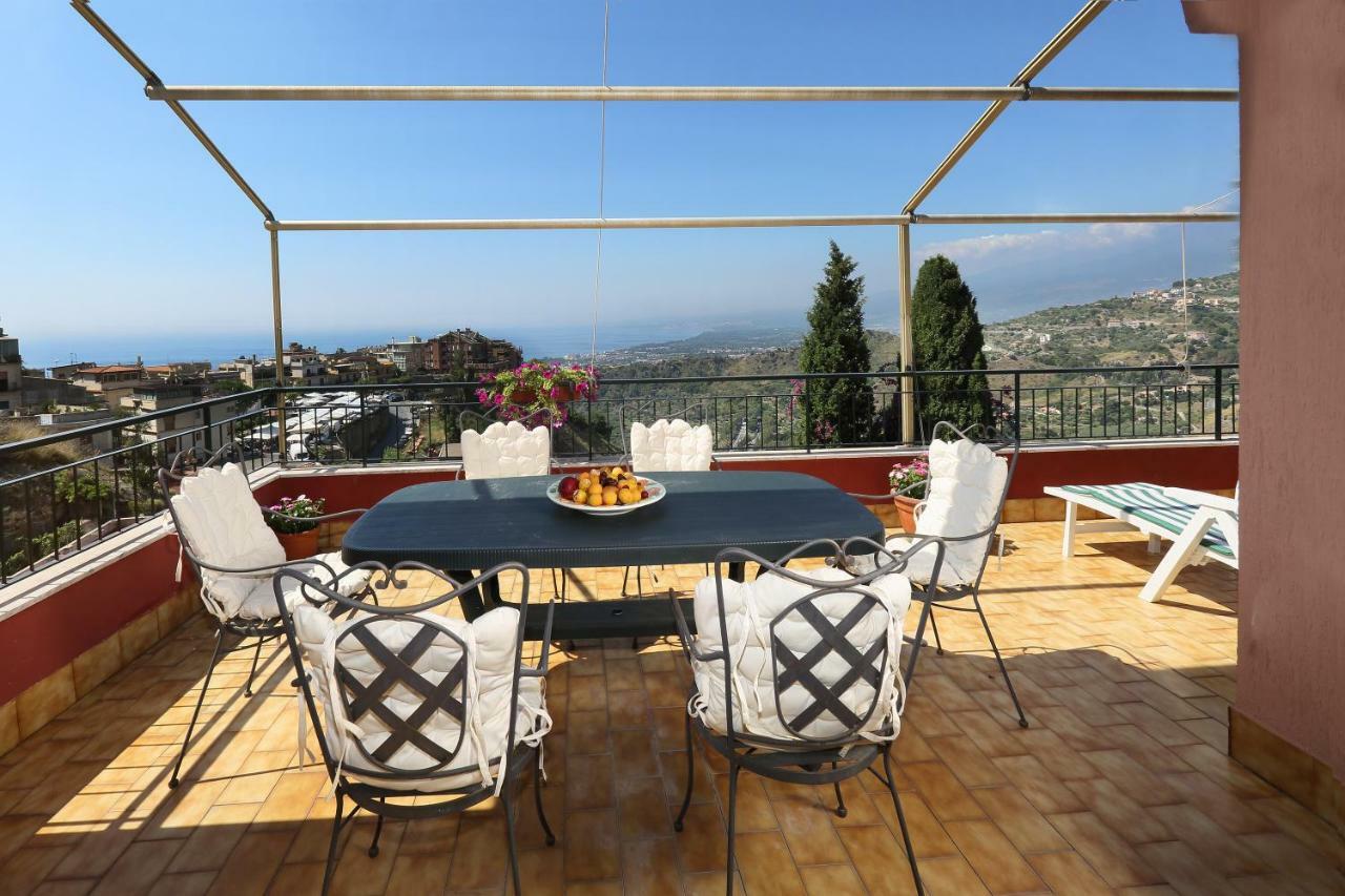 Terrazza Sull'Etna Holidays Apartment Taormina Ngoại thất bức ảnh